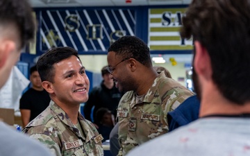 Lunchtime Recruiting: Air Guard Talks Careers at Sandalwood High