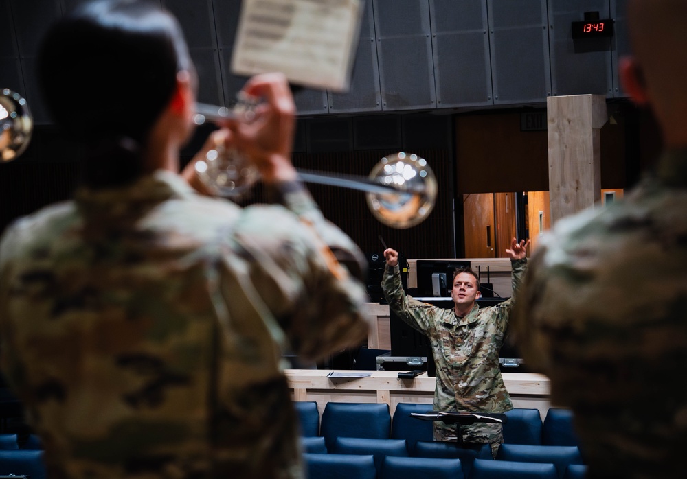 The U.S. Army Herald Trumpets rehearse in anticipation of the 60th Presidential Inauguration