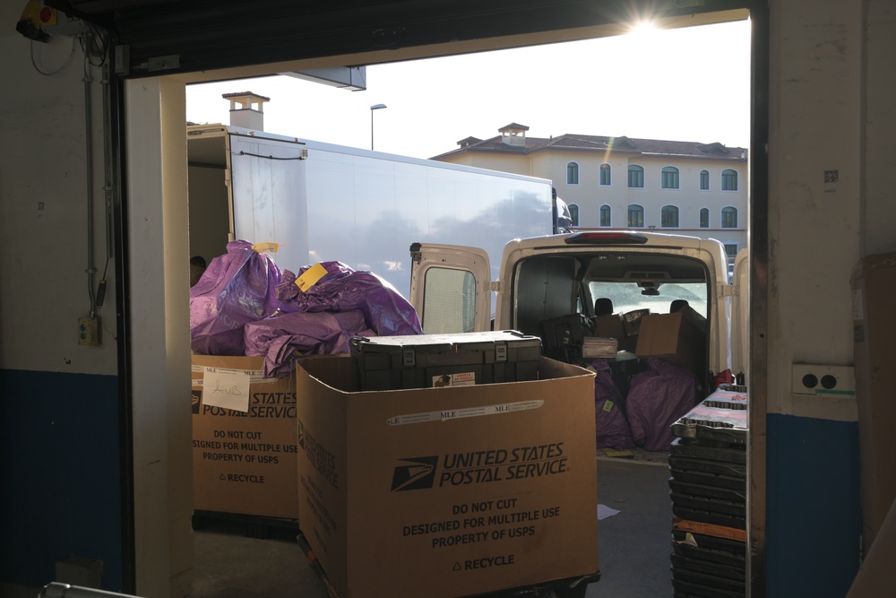 Aviano Post Office Prepares for Holidays