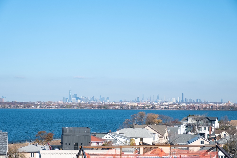 Coast Guard Member Engages with Students on Coney Island Lighthouse History