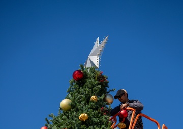 502d Civil Engineer Squadron decorates Holiday Tree