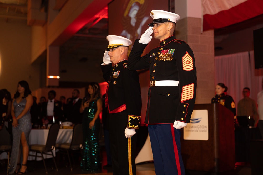 Sgt. Maj. Ruiz Visits 2nd CRR 249th Birthday Ball