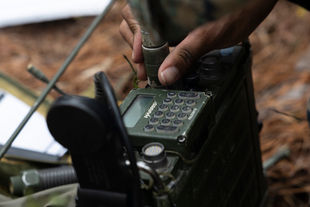 U.S. Marines with MASS-1 conduct small-unit DASC training