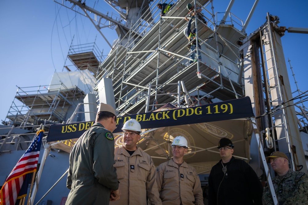 USFF Deputy Commander Visits USS Delbert D. Black (DDG 119)