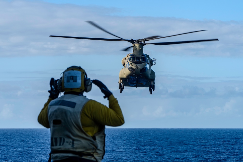 25th CAB Soldiers Conduct DLQs With USS Boxer (LHD 4)