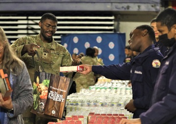 Operation Homefront’s Holiday Meals for D.C. National Guard Families