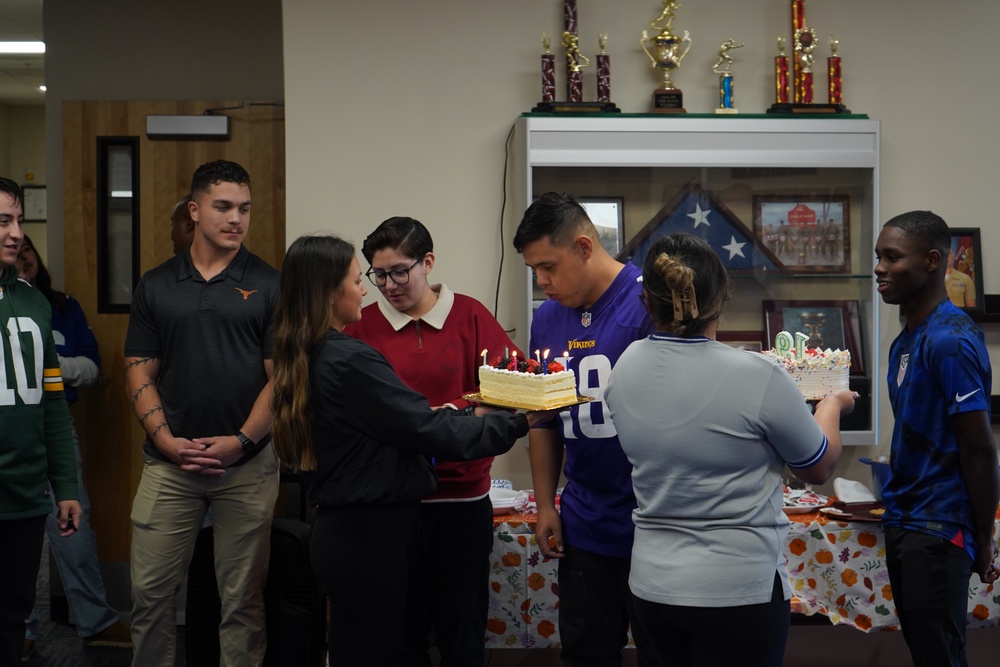 8th Marine Corps District Thanksgiving Potluck