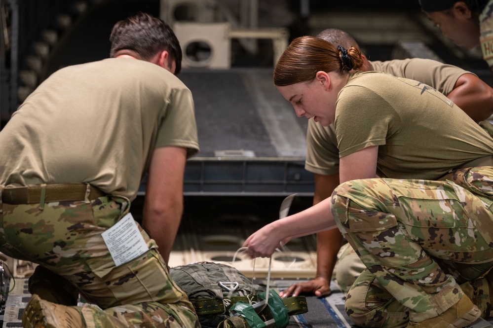 16th AS displays airlift power during BMTW