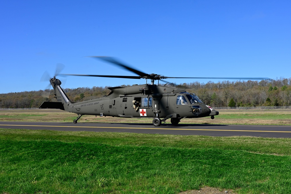 19th AW, Arkansas National Guard partner for Joint MedEvac training