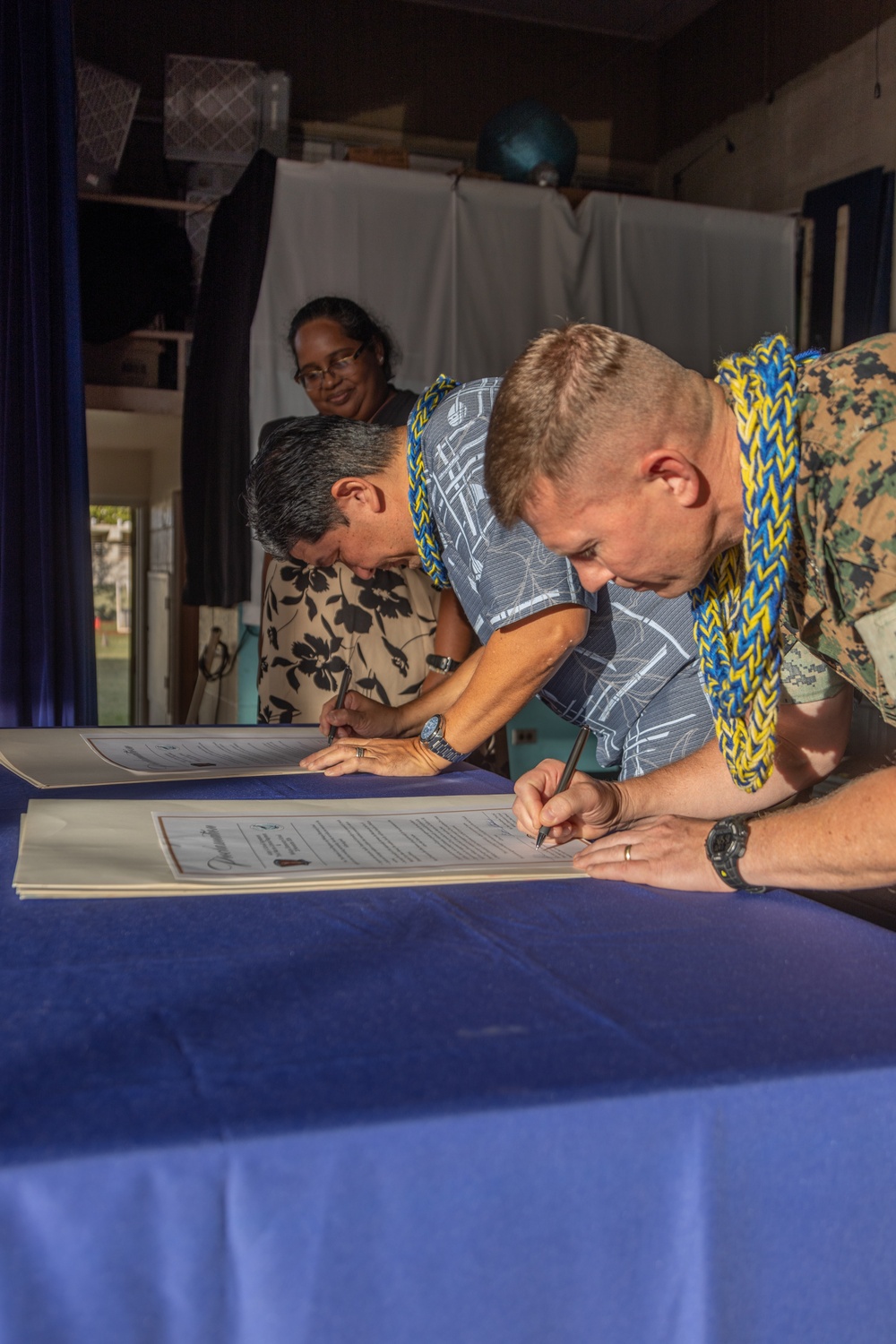 3d MLR Adopts Mokapu Elementary School