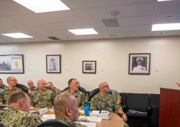 Submarine Force Pacific Hosts Group and Major Commanders’ Officer Training Symposium