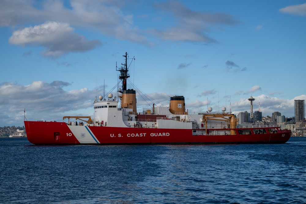 Coast Guard Cutter Polar Star (WAGB 10) departs Seattle