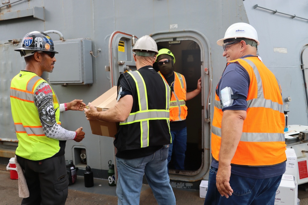 Provisions onload aboard USS Wayne E. Meyer (DDG 108)