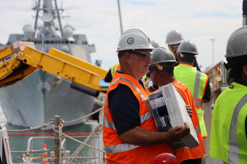 Provisions onload aboard USS Wayne E. Meyer (DDG 108)