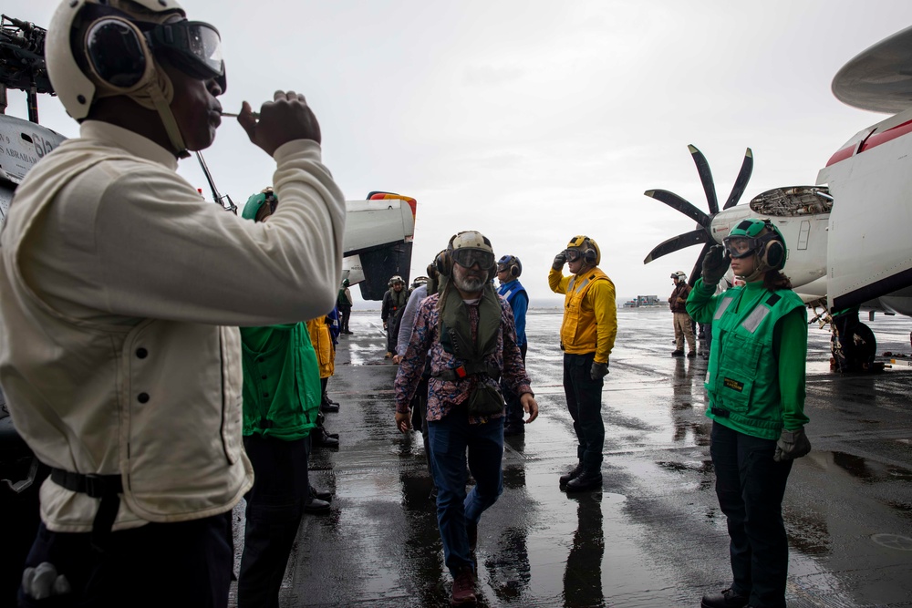The Honorable Edgard Kagan, U.S. Ambassador to Malaysia, and U.S. Embassy to Malaysia dignitaries visit USS Abraham Lincoln