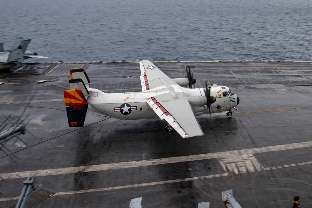 The Honorable Edgard Kagan, U.S. Ambassador to Malaysia, and U.S. Embassy to Malaysia dignitaries visit USS Abraham Lincoln