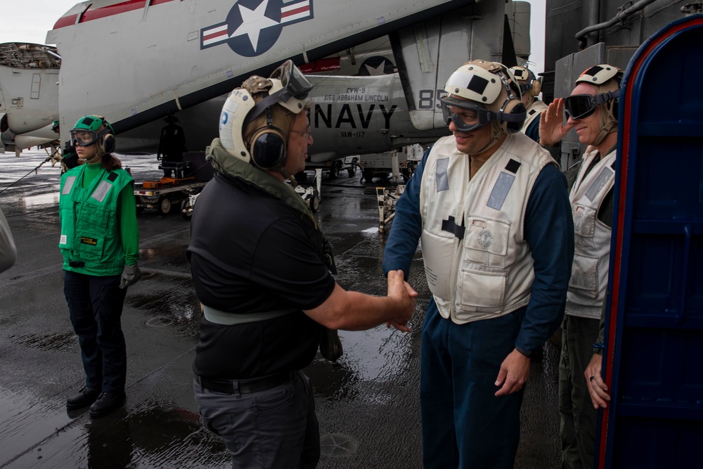 The Honorable Edgard Kagan, U.S. Ambassador to Malaysia, and U.S. Embassy to Malaysia dignitaries visit USS Abraham Lincoln