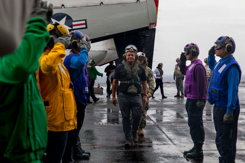 The Honorable Edgard Kagan, U.S. Ambassador to Malaysia, and U.S. Embassy to Malaysia dignitaries visit USS Abraham Lincoln