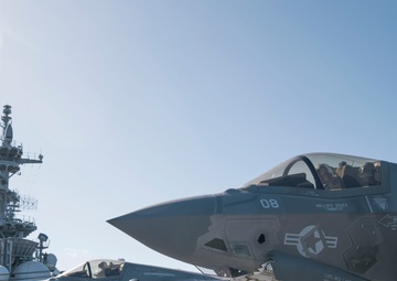 USS Boxer and 15th Marine Expeditionary Unit return home after Indo-Pacific deployment