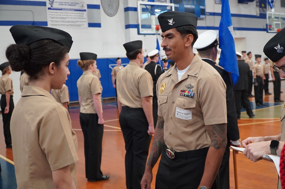 NWS Yorktown Sailors volunteer at York High School during annual NJROTC event