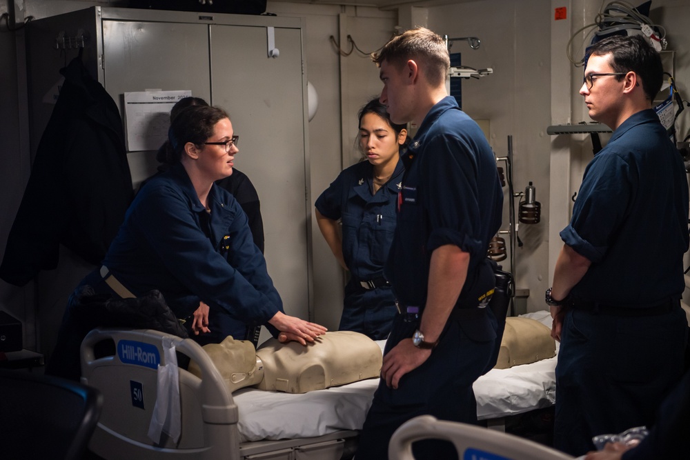 USS Ronald Reagan (CVN 76) Sailors participate in CPR training and certification