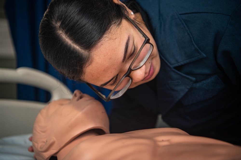 USS Ronald Reagan (CVN 76) Sailors participate in CPR training and certification