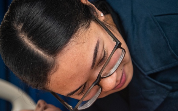 USS Ronald Reagan (CVN 76) Sailors participate in CPR training and certification