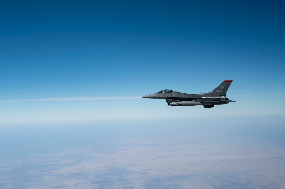 F-16s conduct patrols over CENTCOM