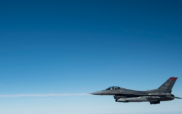 F-16s conduct patrols over CENTCOM