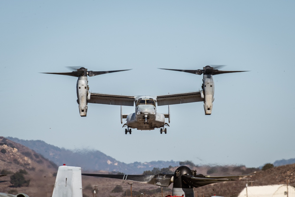 VMM-165 (Rein.) Arrives Home From Deployment