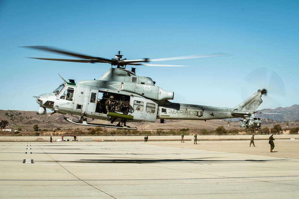 VMM-165 (Rein.) Arrives Home From Deployment