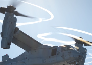 VMM 165 departs Boxer