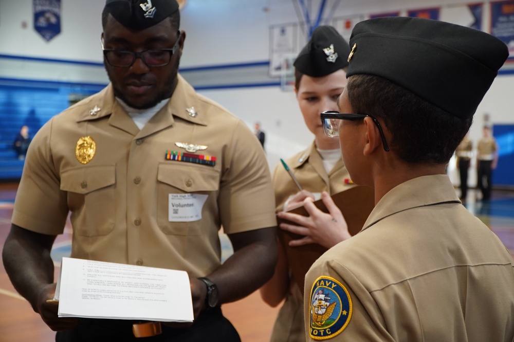 NWS Yorktown Sailors volunteer at York High School during annual NJROTC event