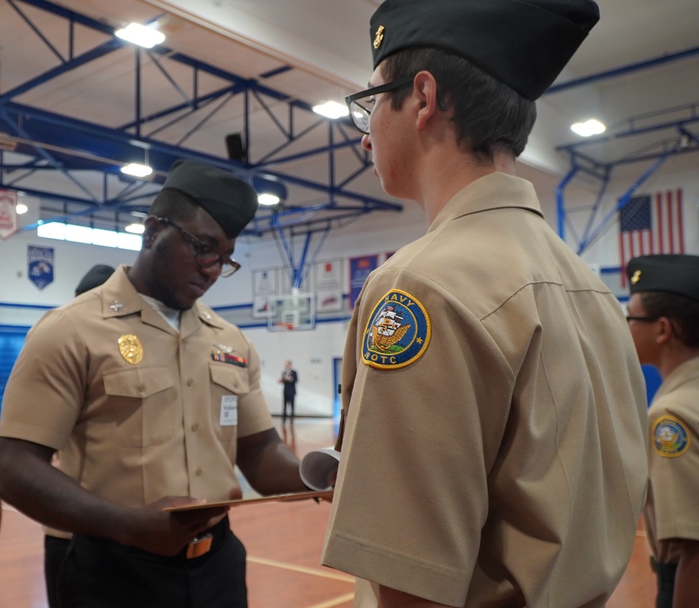 NWS Yorktown Sailors volunteer at York High School during annual NJROTC event