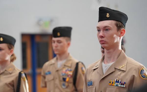 NWS Yorktown Sailors volunteer at York High School during annual NJROTC event