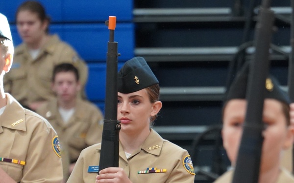 NWS Yorktown Sailors volunteer at York High School during annual NJROTC event