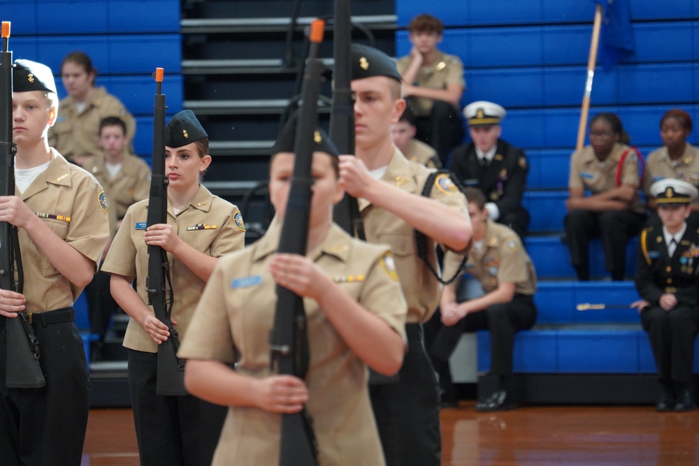 NWS Yorktown Sailors volunteer at York High School during annual NJROTC event