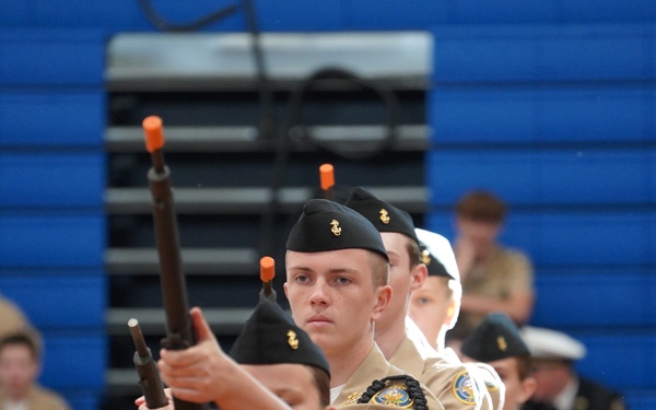 NWS Yorktown Sailors volunteer at York High School during annual NJROTC event