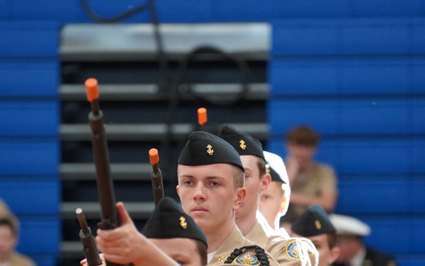 NWS Yorktown Sailors volunteer at York High School during annual NJROTC event