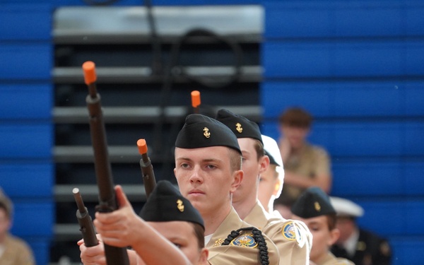 NWS Yorktown Sailors volunteer at York High School during annual NJROTC event