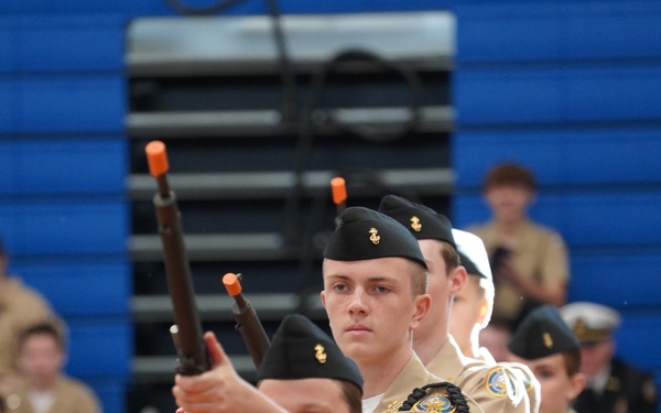 NWS Yorktown Sailors volunteer at York High School during annual NJROTC event