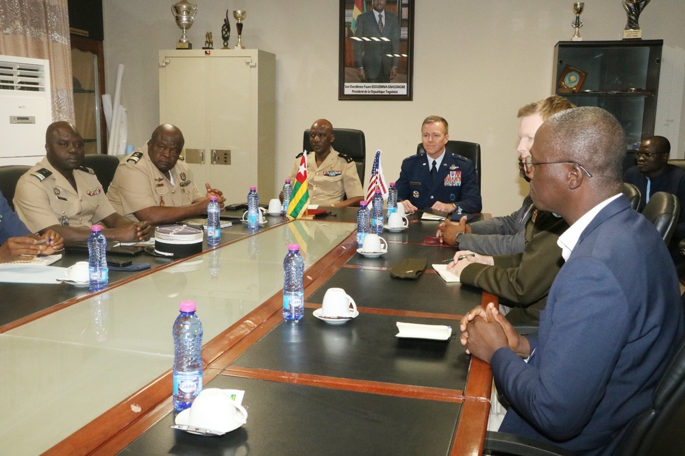 Maj. Gen. Ekman Visits Togo