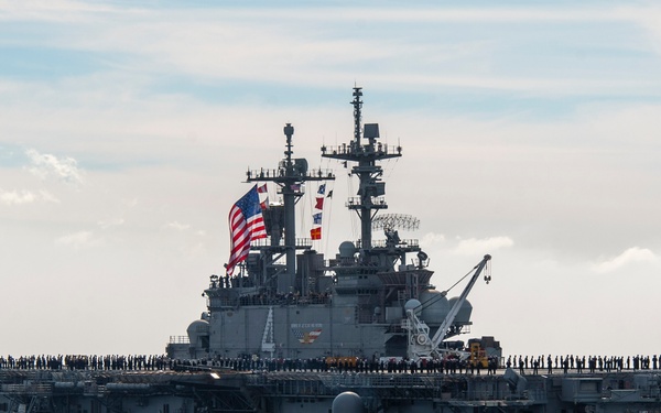 USS Boxer (LHD 4) Returns Home from Deployment