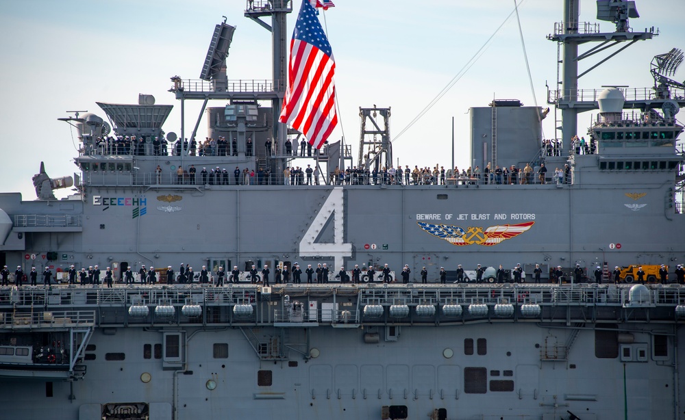 USS Boxer (LHD 4) Returns Home from Deployment