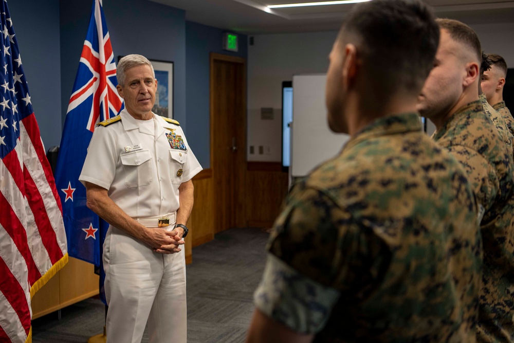 Commander, U.S. Pacific Fleet Visits New Zealand