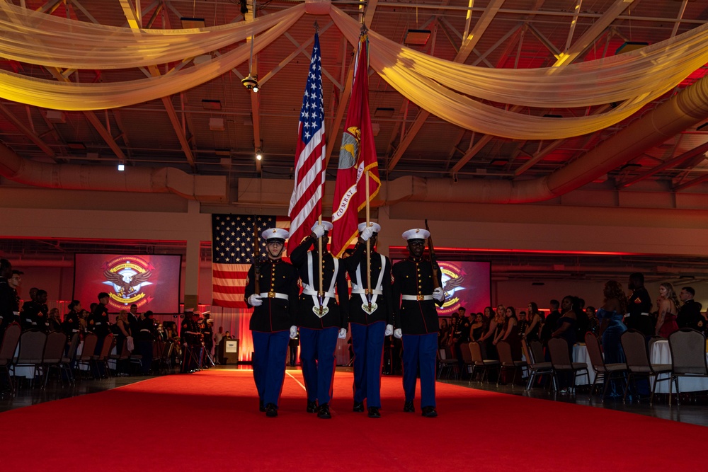 Sgt. Maj. Ruiz Visits 2nd CRR 249th Birthday Ball