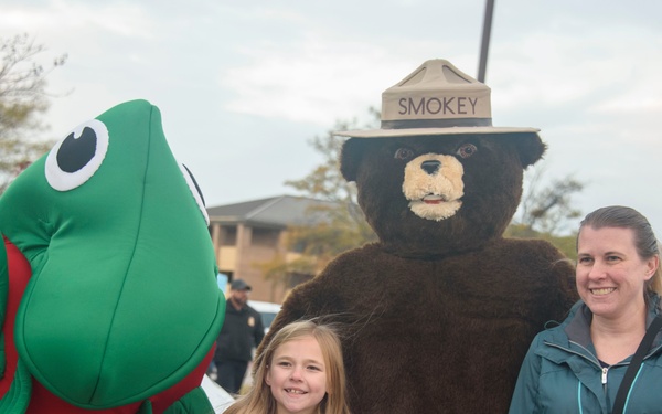 U.S. Capitol Christmas Tree visits Joint Base Andews