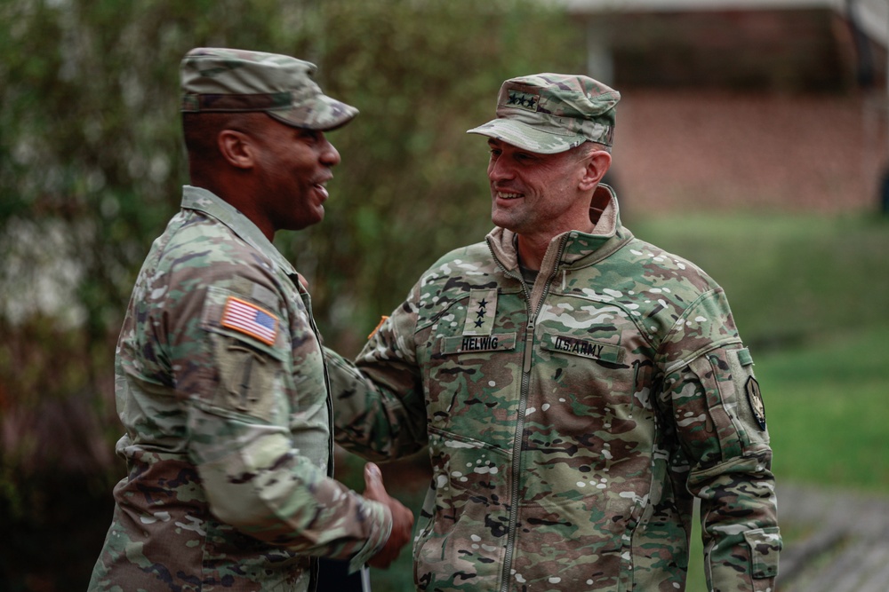 U.S. Transportation Command Visits 21st TSC