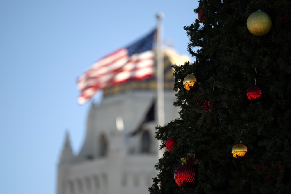 Holidays arrive at JBSA