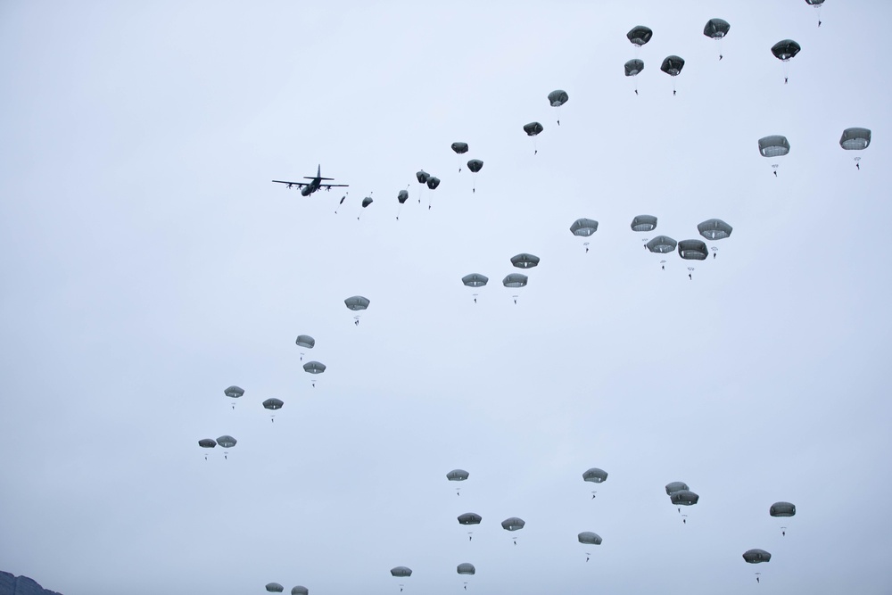 Paratroopers from the 173rd Airborne Brigade conduct a routine jump in Aviano